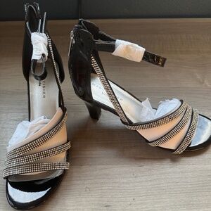 Marc Fisher Kids Heels